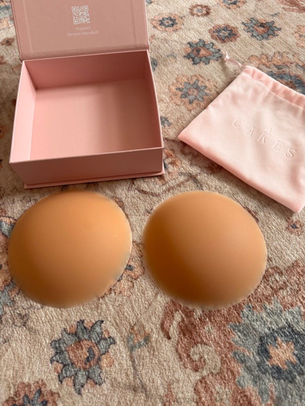 Cakes Plus- Silicone Nipple Cover
